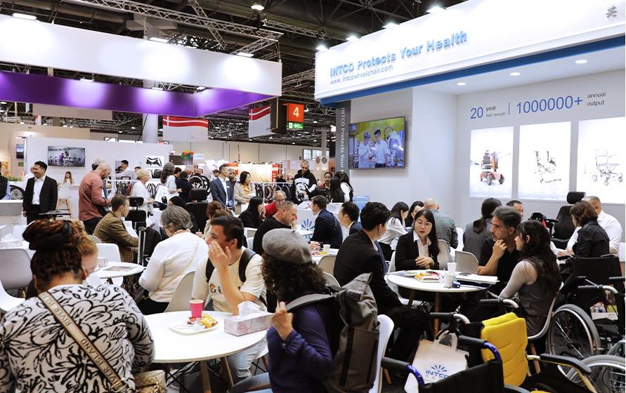 yp街机医疗亮相德国REHACARE展会，康养器械新品备受瞩目